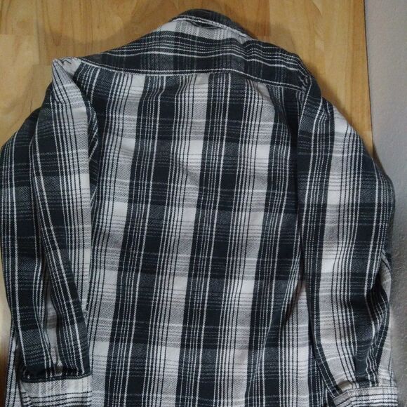 Vintage Five Brother Plaid Flannel Button Down Shirt - Picture 10 of 11